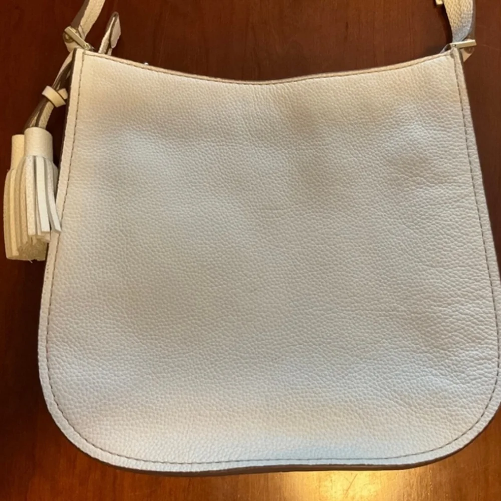 Kate Spade NY Orchard Street
Hemsley Pebbled Leather Handbag
Bright White - Picture 8 of 16